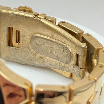 LOT 453J: Two Gruen Watches, Stauer & Pulsar Watch Faces & Links