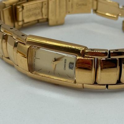 LOT 455J: Four Ladies Gold Tone Seiko Watches w/ Extra / Replacement Links