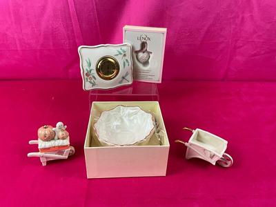 Lot A 514 Lenox Treasures Halloween & Harvest Trinket Boxes Lot Pendant & more