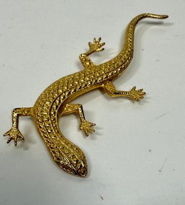 Gold-Tone Lizard Brooch Pin