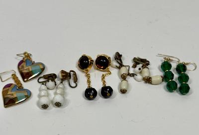 5 Pair of Earrings