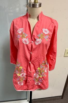 Vintage CARO OF HONOLULU Embroidered Flowers Tunic Blouse Top Size 12 Coral & white new with tag NWT!