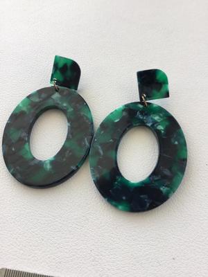 Beautiful green fashion hoop earrings