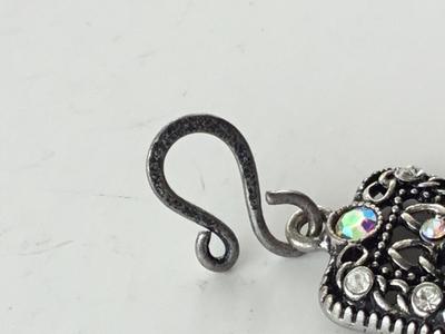 Beautiful vintage cross necklace charm