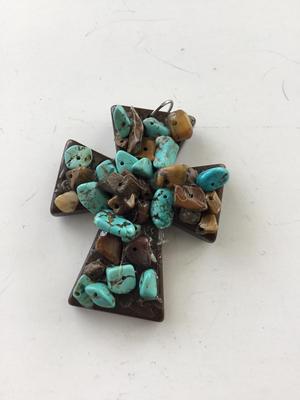 Cross necklace pendant