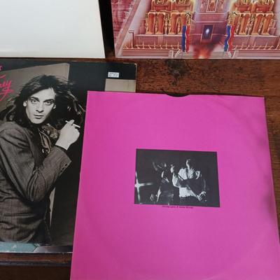 LOT 192: Vintage LPs- Earth, Wind & Fire, Cheech & Chong, Tavares & More