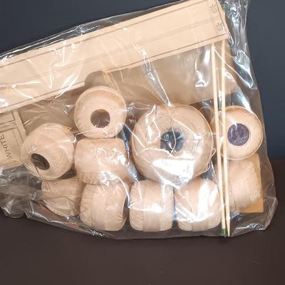 LOT 198: Vintage Sewing Handbag w/ Singer West Germany Scissors, Crochet Thread & More