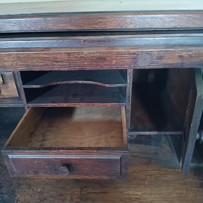 LOT 217: Antique Roll Top Desk with Victorian-Style Swivel Chair