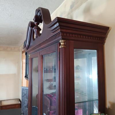 LOT 218: Pulaski-Style 7ft Curio Cabinet