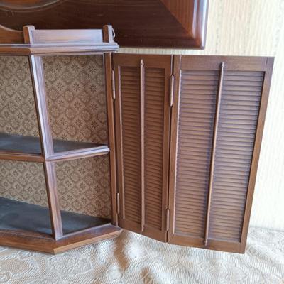 LOT 220: MCM Syroco Wall Shelf and Sconces with Mirrors