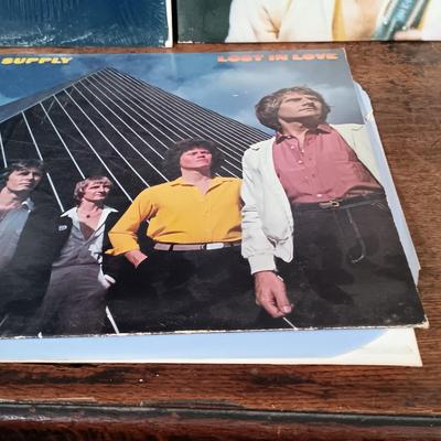 LOT 237: Vintage LPs- Foreigner, Jefferson Starship, Pink Floyd & More