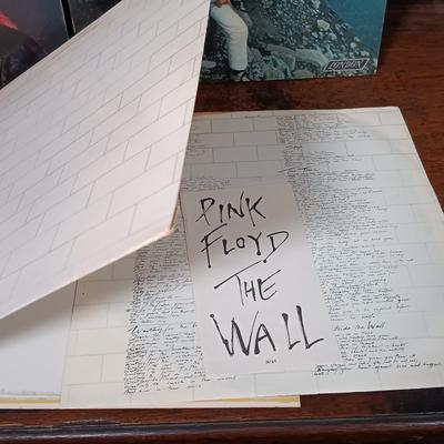 LOT 237: Vintage LPs- Foreigner, Jefferson Starship, Pink Floyd & More