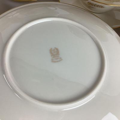 K732 Lenox "Wheat" & "Olympia" China Set with Etched Crystal Icetea Glasses