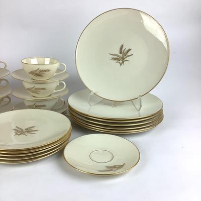 K732 Lenox "Wheat" & "Olympia" China Set with Etched Crystal Icetea Glasses