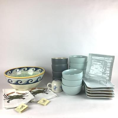 K735 Italian Blue Crab Bowl with Small Bowls, Napkins, Shaker and more