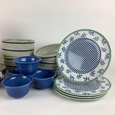 K736 Lg Lot of Iron Mountain Huckleberry Blue , Fiesta, Villeroy & Boch China