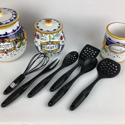K740 Fratelli Mari Deruta Italian Pottery Lot