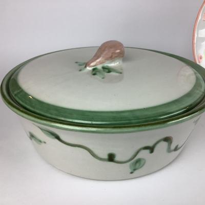 K741 Set of 3 Pyrex Bowls, John Taylor Ceramics lidded Bowl