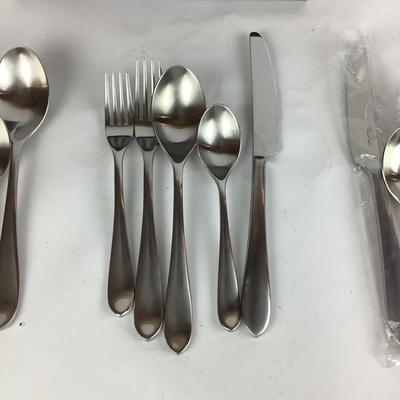 K829 Set of ROBERT WELCH Stainless Steel " Flute" Flatware