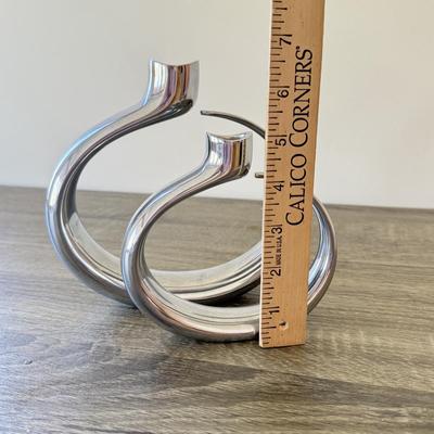 LOT 6K: 2011 Nambré Neil Cohen Abstract Candle Holders MT390