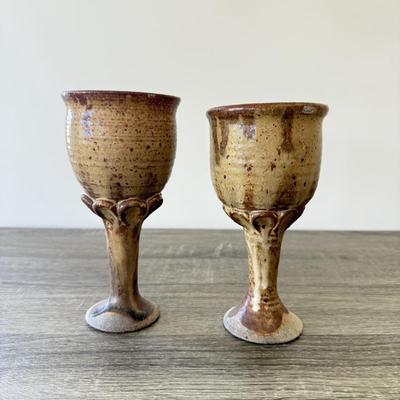 LOT 7K: Signed Mullit Stoneware Pottery Pitcher & 1975 Signed Boone Drip Glaze Stoneware Pottery Goblets