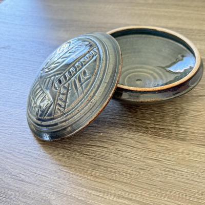 LOT 12K: Vintage Signed Stoneware Pottery Pieces