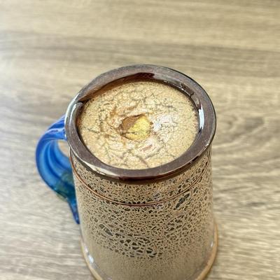 LOT 19K: Exquisite Art Glass Pitcher w/ 4 Matching Mugs