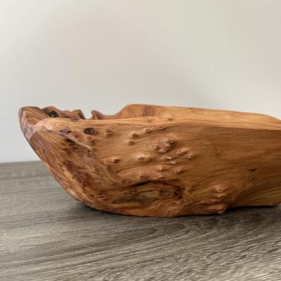 LOT 20K: Wooden Bowls: Large Flat Cut & Set of Salad Bowls