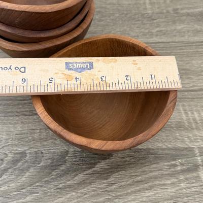 LOT 20K: Wooden Bowls: Large Flat Cut & Set of Salad Bowls