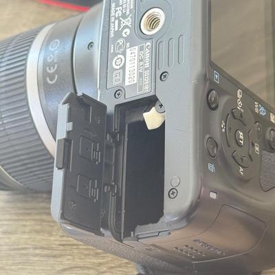 LOT 81K: Canon EOS Rebel XSI DSLR Camera Body w/ Attatched Lens, Manual & Battery Charger