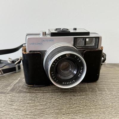 LOT 83K: Vintage Sears Easy Load Auto 600 126mm Film Camera