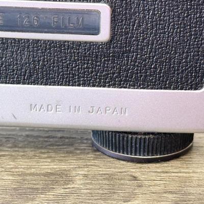 LOT 83K: Vintage Sears Easy Load Auto 600 126mm Film Camera