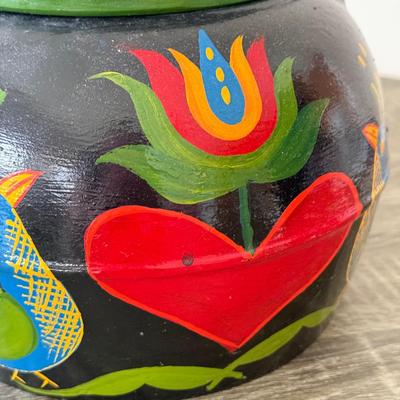 LOT 91K: 1994 Artist Johnny Claypoole Signed Hand Painted Cast Iron Kettle