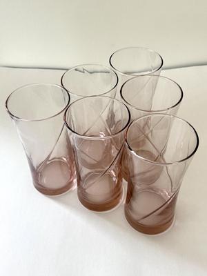 LOT 94K: Set of Pink Swirl Glasses in 4 Sizes