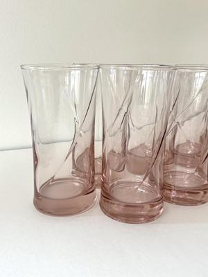 LOT 94K: Set of Pink Swirl Glasses in 4 Sizes