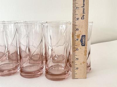 LOT 94K: Set of Pink Swirl Glasses in 4 Sizes