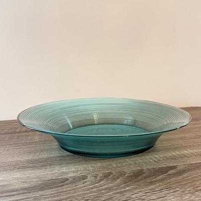 LOT 148K: Beautiful Bormioli Rocco Teal Glass Bowl Set