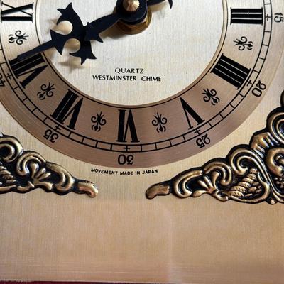 LOT 154F: Strausburg Manor Tempus Fugit Quartz Mantle Clock