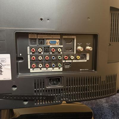 LOT 159F: Samsung TV Model LN-T2342H