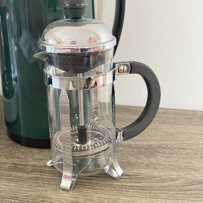 LOT 187K: Coffee Collection: Milk Frothing Machine, Coffee Maker & More