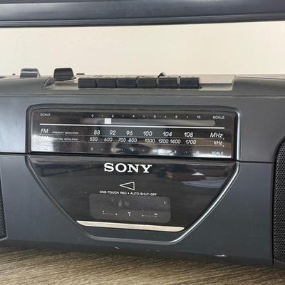 LOT 189: Sony Radio Cassette Player CFS-201