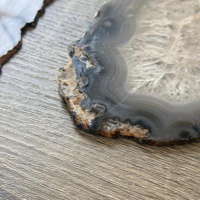 LOT 191: Geode Slices, Whale Rock & More