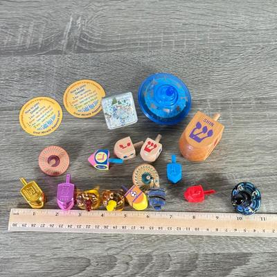 LOT 194K: Collection of Dreidels: Signed, Hand Blown & More