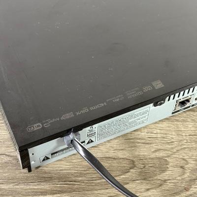 LOT 196F: Samsung Blu-Ray Disc Player Model BD-D5700