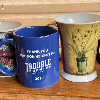 LOT 200F: Large Collection of Mugs
