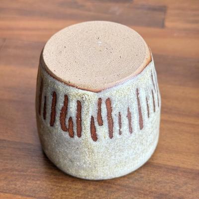 LOT 221K: Signed Stoneware Pottery Mug, Black & Indigo Flower Garden Mug Pair, “Save my Spot” Tray & More