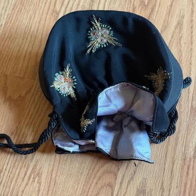 LOT 222F: Collection of Hand Made Purses