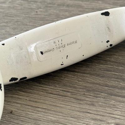 LOT 230: Vintage Western Electric Company Telephone