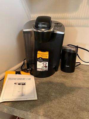 K849 Keurig Coffee Maker and Coffee Grinder