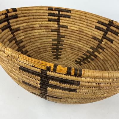 903 Large Vintage 1971 Papago Indian Basket